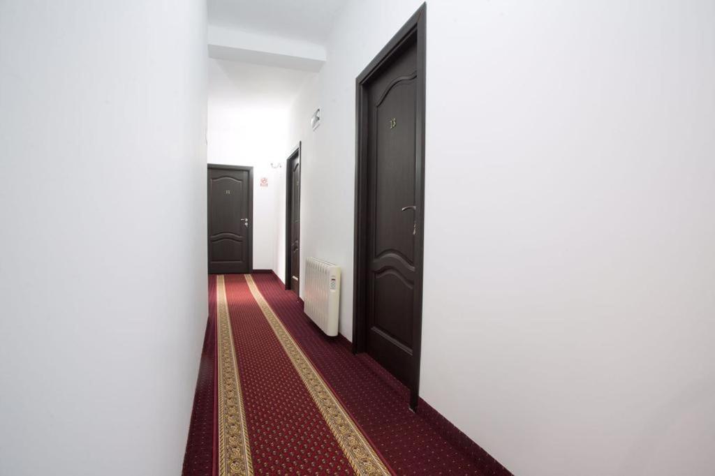 La Vila Maria Бухарест Экстерьер фото