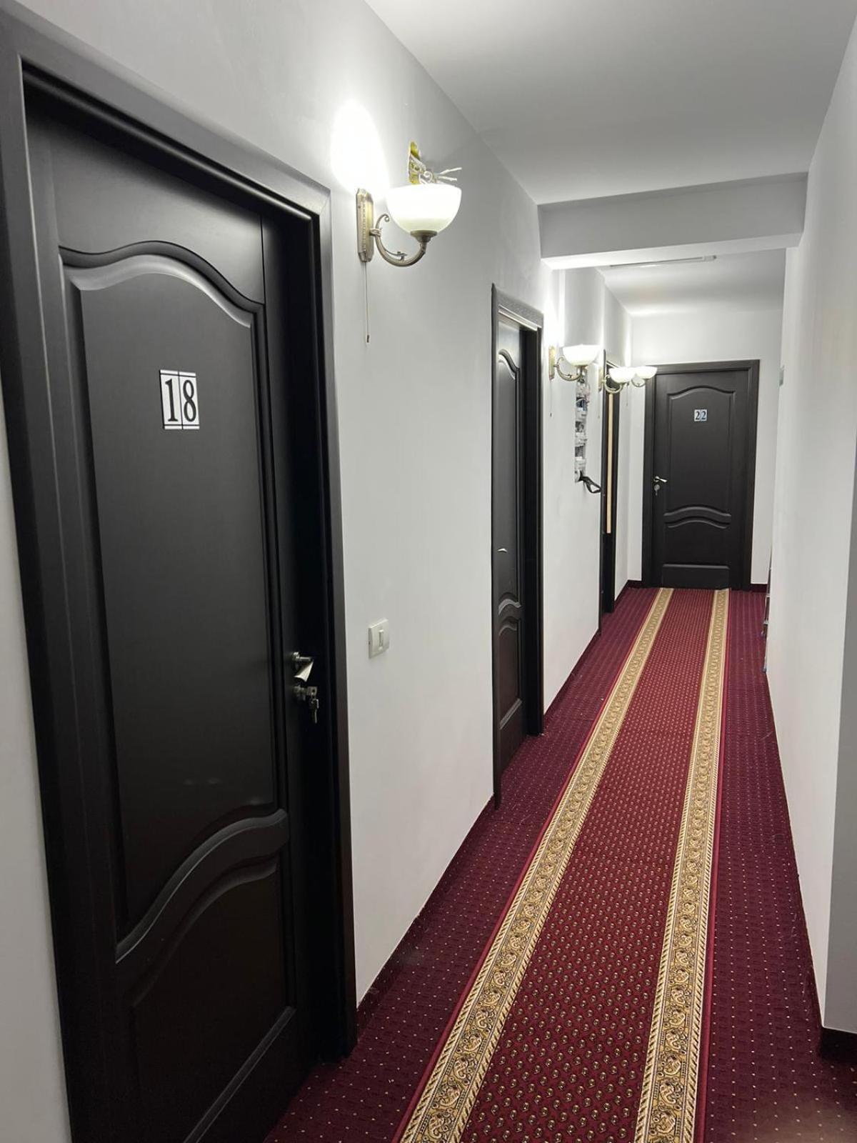 La Vila Maria Бухарест Экстерьер фото